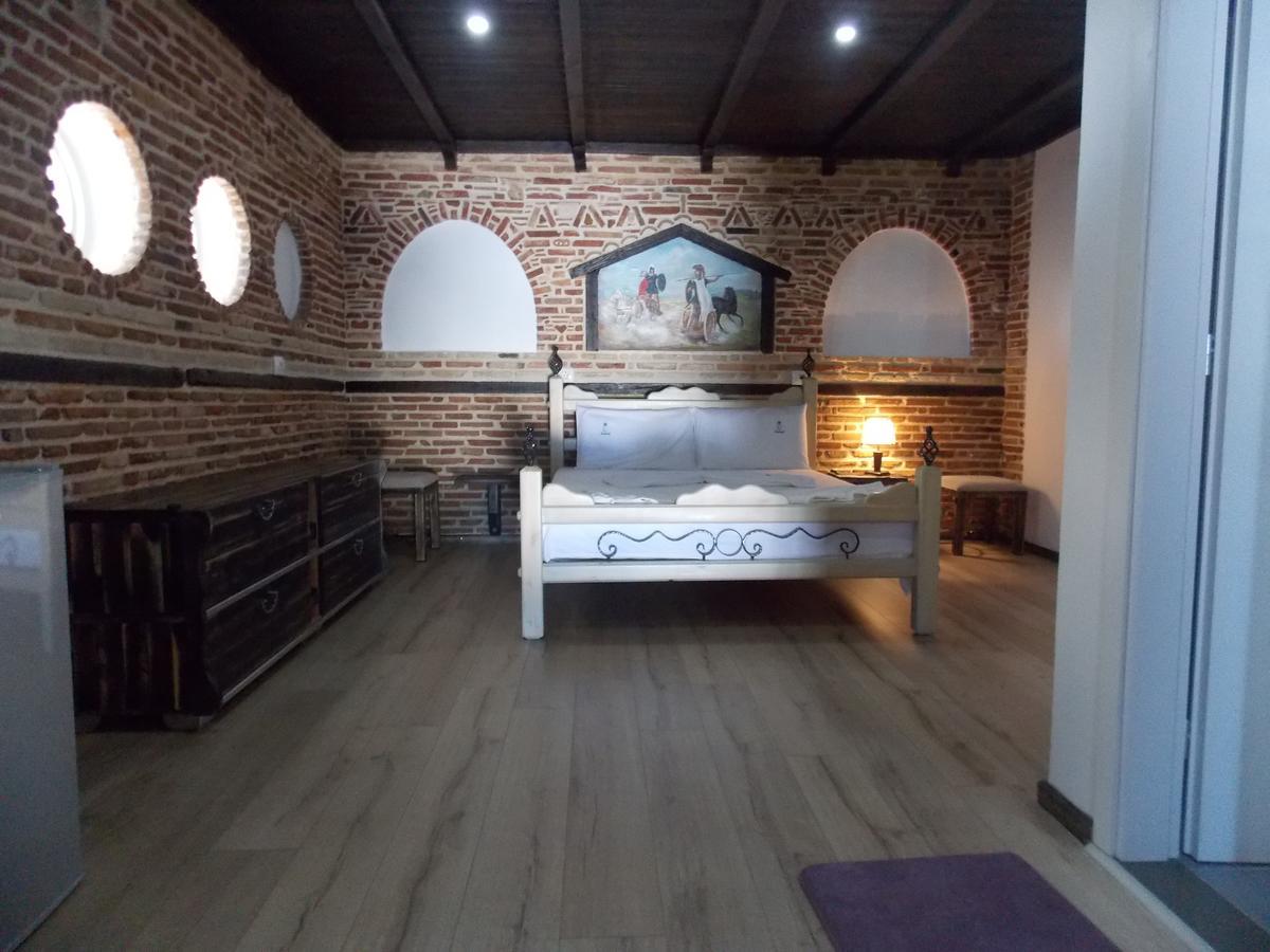 Sunset Suites Саранде Екстериор снимка